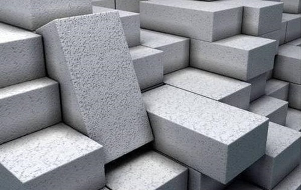 Gạch bê tông khí chưng áp AAC