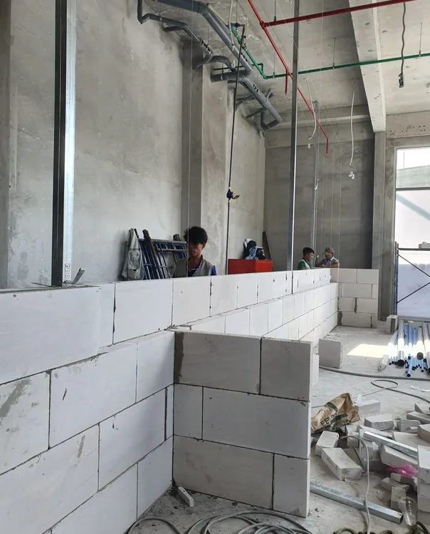 Gạch bê tông khí chưng áp - Thi công nhanh